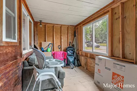 814 Pearl St, Belding, MI 48809 photo 18