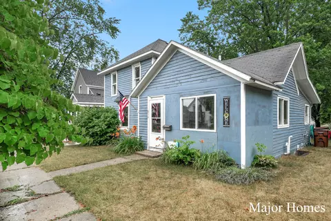 814 Pearl St, Belding, MI 48809 photo 22
