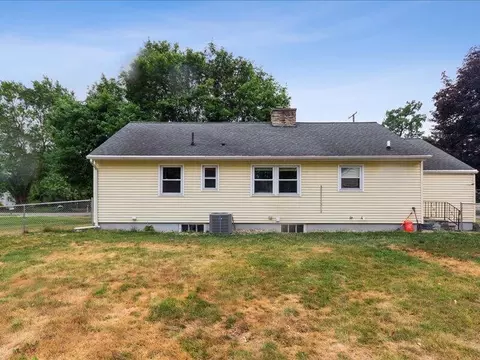 2165 Maple Dr, Jackson, MI 49203 photo 31