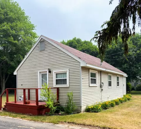 808 Neier Rd, Mount Pleasant, MI 48858