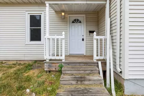 601 Clinton St, Marshall, MI 49068 photo 4