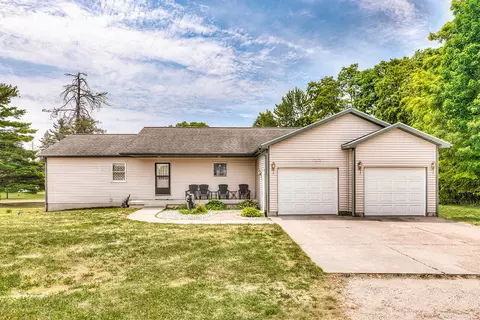 6963 Brown Rd, Parma, MI 49269
