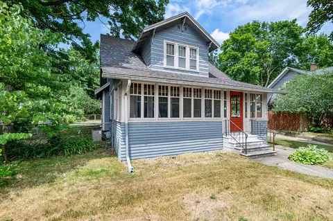 2514 W Main St, Kalamazoo, MI 49006