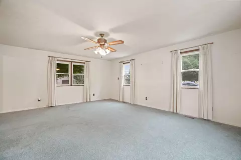 536 Jacqueline St, Jackson, MI 49202 photo 10