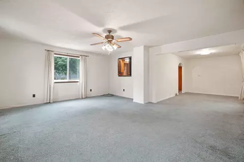 536 Jacqueline St, Jackson, MI 49202 photo 9