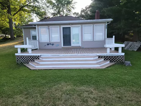 4573 Newell Dr, Reading, MI 49274