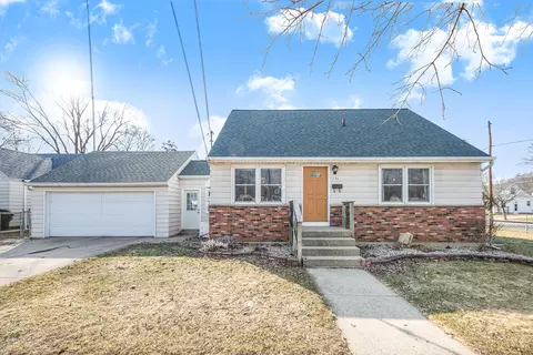 1731 Fremont Ave NW, Grand Rapids, MI 49504