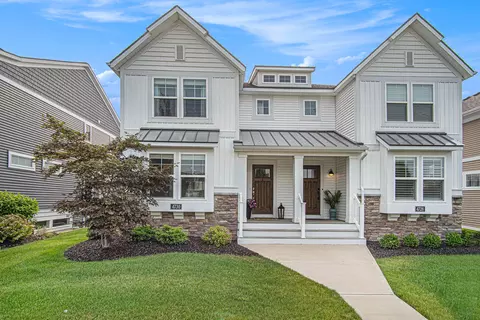 4730 Macatawa Legends Blvd, Holland, MI 49424