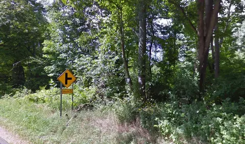 V/l M 216, Marcellus, MI 49067