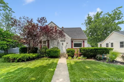 243 W 24th Street St, Holland, MI 49423
