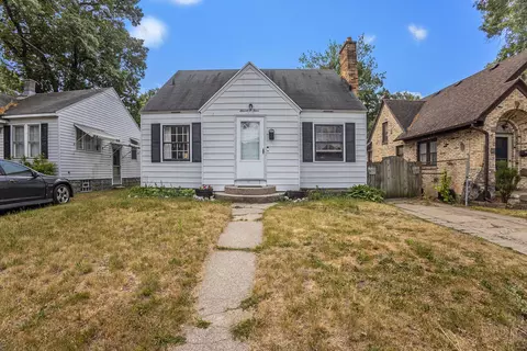 1104 Short St NE, Grand Rapids, MI 49503