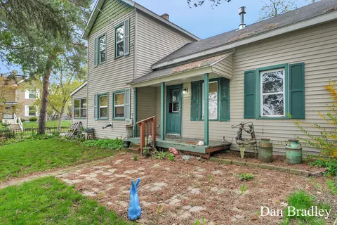 1824 Center Ave NE, Grand Rapids, MI 49505