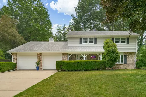 1588 Oak Ter, St. Joseph, MI 49085