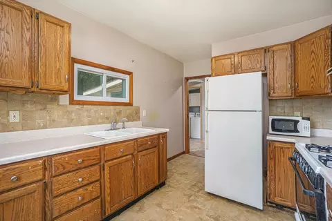 641 Constantine St, Three Rivers, MI 49093 photo 6
