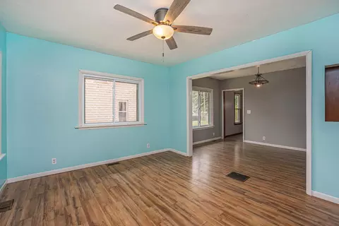 641 Constantine St, Three Rivers, MI 49093 photo 4