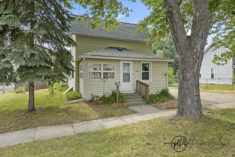 721 James St, Belding, MI 48809