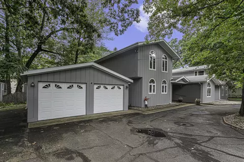 46107 Ely Ave, New Buffalo, MI 49117 photo 3