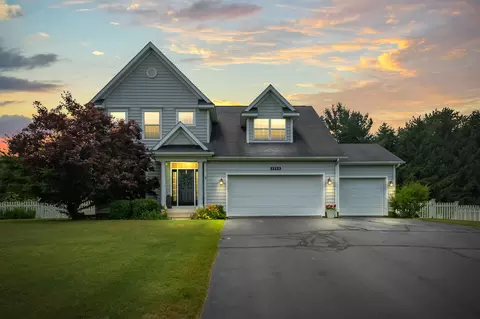 6948 Bentley Dr, Kalamazoo, MI 49009