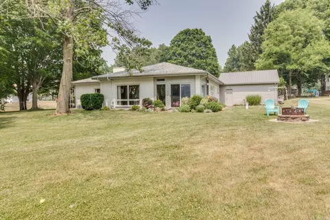 187 Waters St, Ceresco, MI 49033