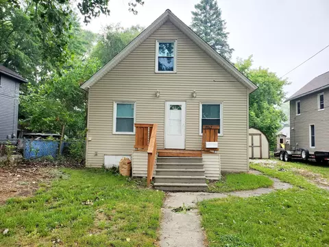 1842 Burnham St, Saginaw, MI 48602