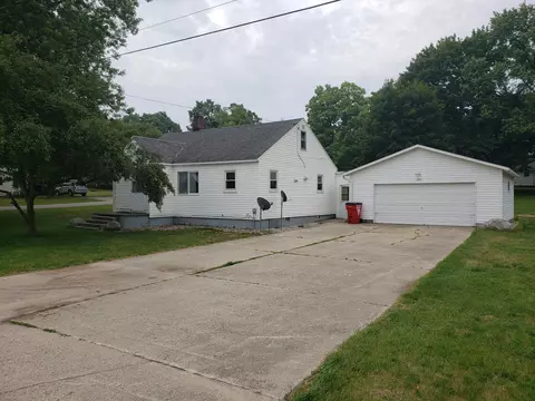 292 E Michigan Ave, Hesperia, MI 49421