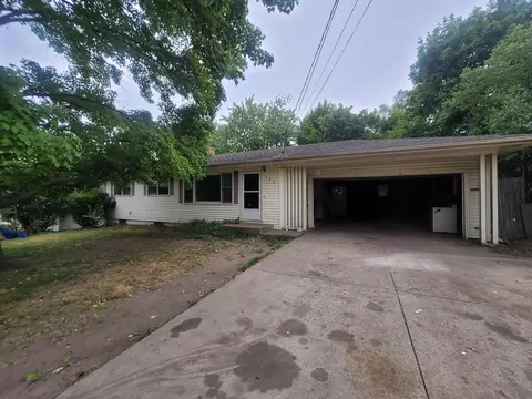 133 Espanola Ave, Parchment, MI 49004