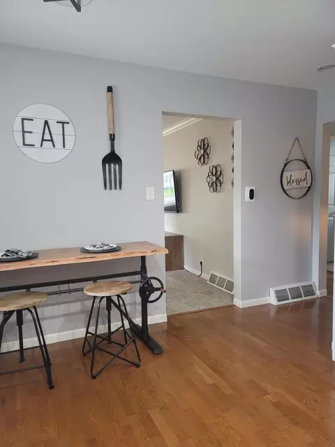 97 Walnut St, Coldwater, MI 49036 photo 9