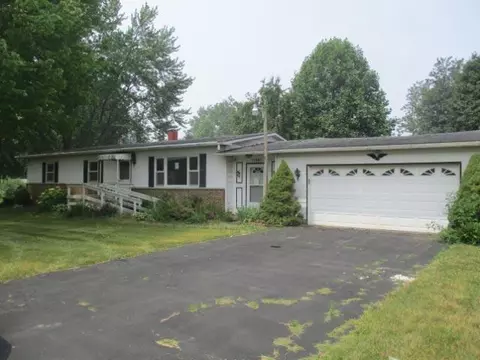 11001 17 Mile Rd, Marshall, MI 49068