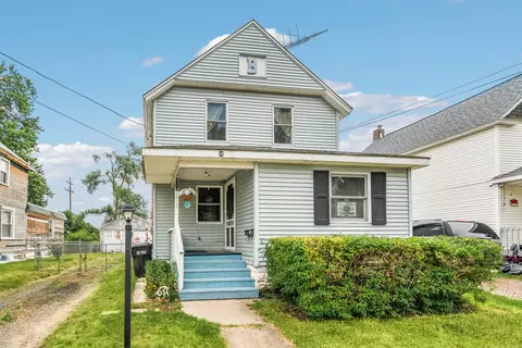 1913 Vanzee St, Kalamazoo, MI 49001