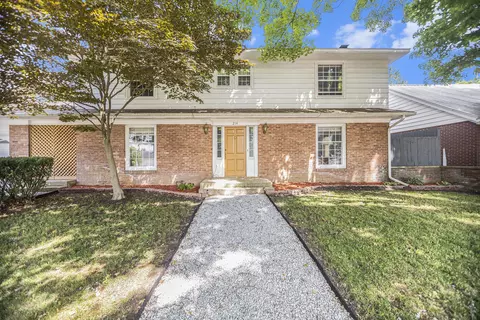 214 East Ave, Fremont, MI 49412