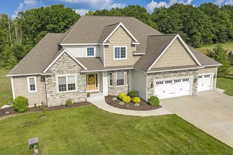 10868 Silver Maple St, Richland, MI 49083