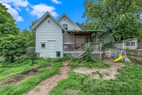 403 Pearl St, Belding, MI 48809 photo 26