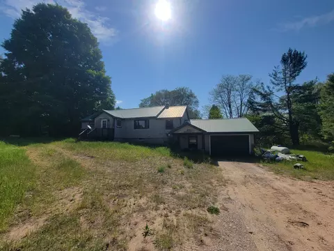 9488 Jouppi Rd, Kaleva, MI 49645