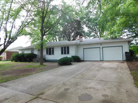 3401 Cedar Ln, Bridgman, MI 49106