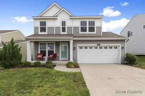 927 Dreamfield Dr SE, Byron Center, MI 49315
