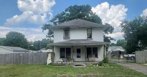 401 Berrien St, Buchanan, MI 49107