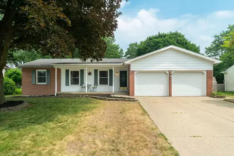 4512 Bonnie Ave SE, Kentwood, MI 49508