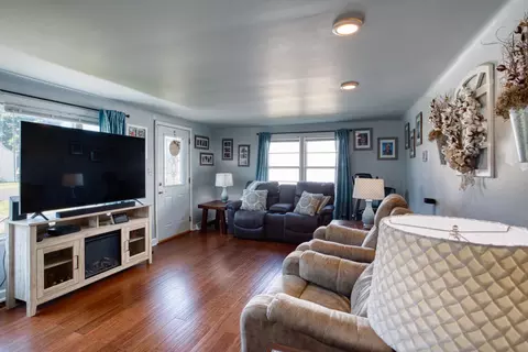 470 Falcon Rd, Jackson, MI 49202 photo 5