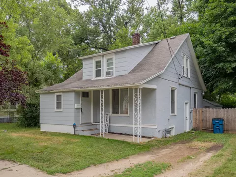 808 Fenimore Ave, Kalamazoo, MI 49048
