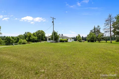 5624 E Charles Rd, Ionia, MI 48846 photo 38
