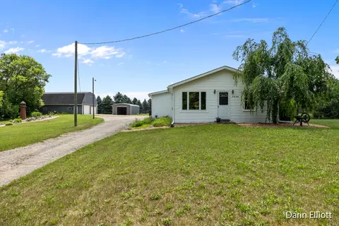 5624 E Charles Rd, Ionia, MI 48846 photo 9