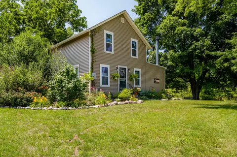 4438 Hartman Rd, Sodus, MI 49126