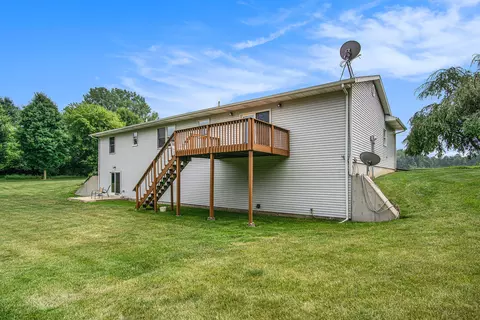 2541 E Glendora Rd, Buchanan, MI 49107 photo 4