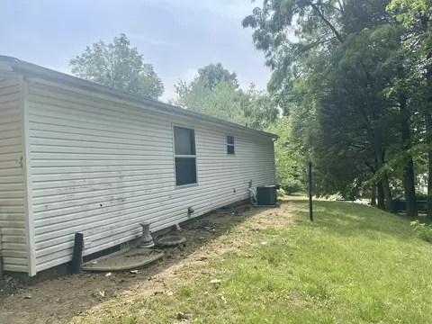 837 Whitney St, Jackson, MI 49202 photo 7