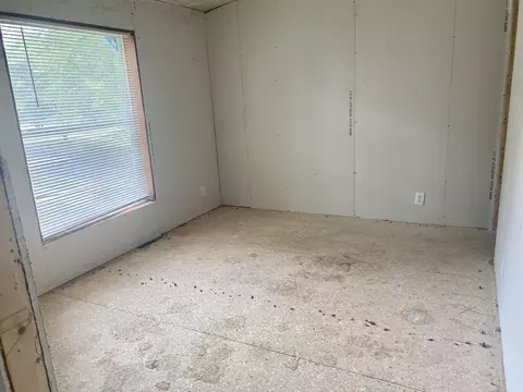 837 Whitney St, Jackson, MI 49202 photo 28