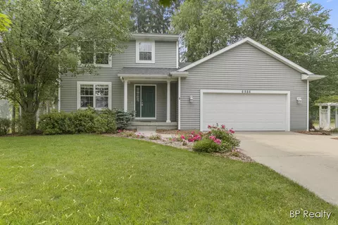 6986 Valley View Ct, Allendale, MI 49401