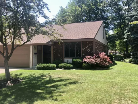 322 Aniline Ave N, Holland, MI 49424