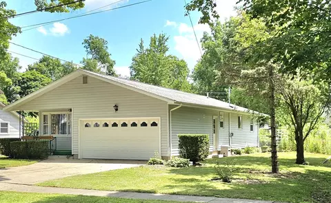 72 E Montgomery St, Coldwater, MI 49036 photo 3
