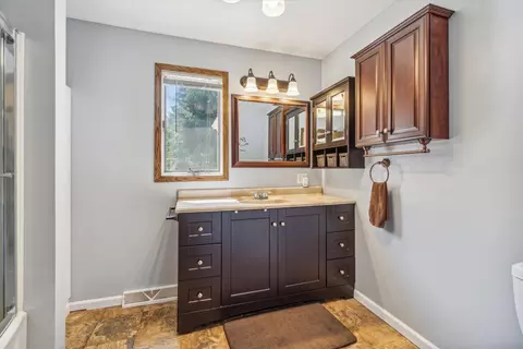 7200 S Jackson Rd, Jackson, MI 49201 photo 20