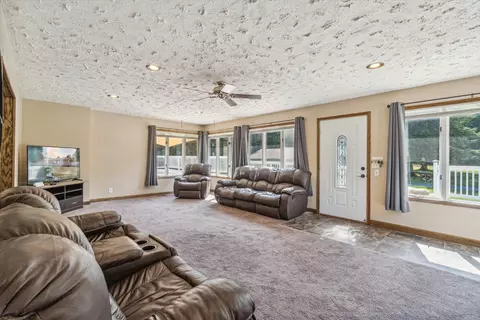 7200 S Jackson Rd, Jackson, MI 49201 photo 6